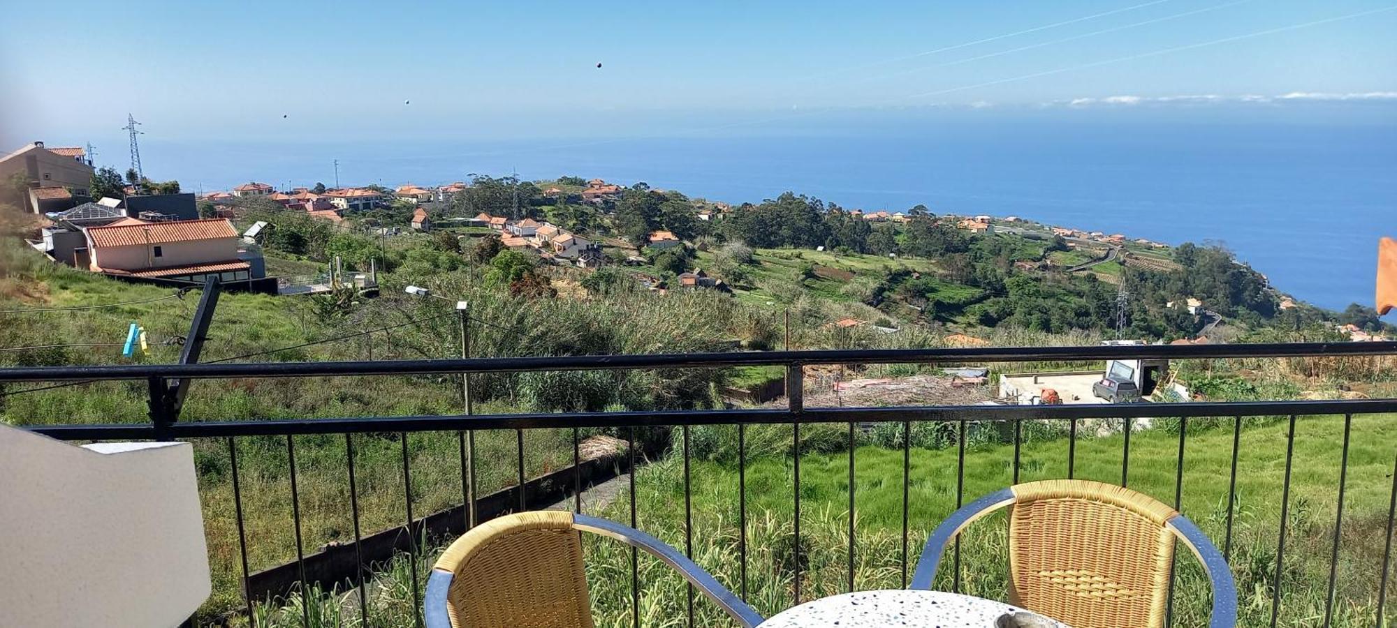 View Ponta do Sol (Madeira)